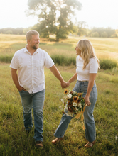 Load image into Gallery viewer, Photoshoot Bouquet
